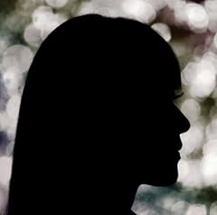 その少女、人形につき