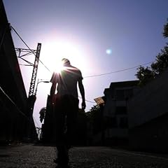 デクノボーひとり旅ゆく