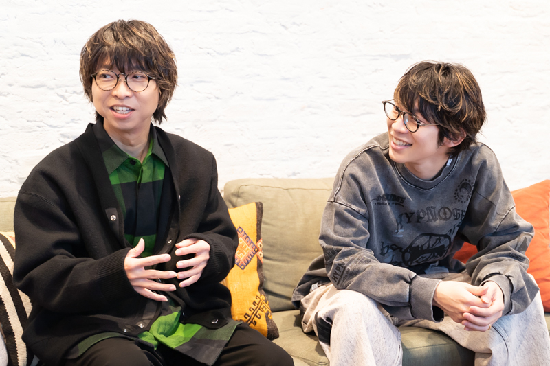 インタビューカット4