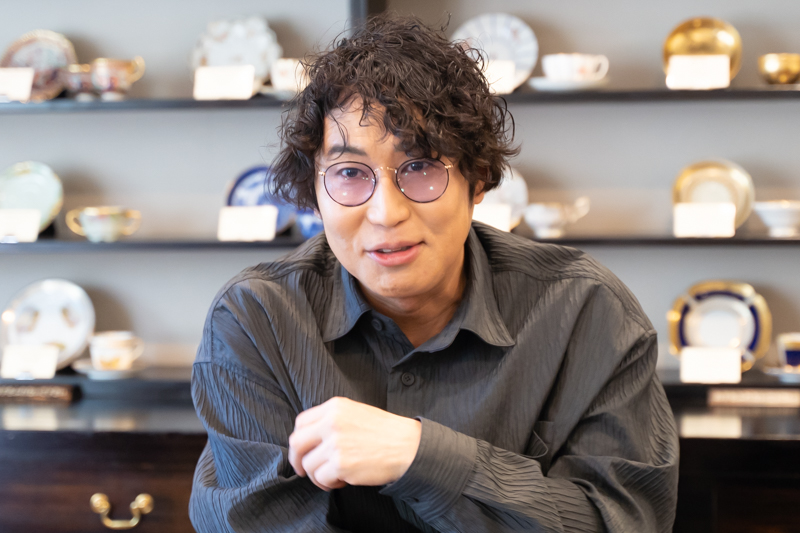 インタビューカット1