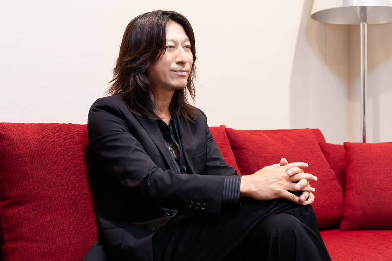 インタビューカット1