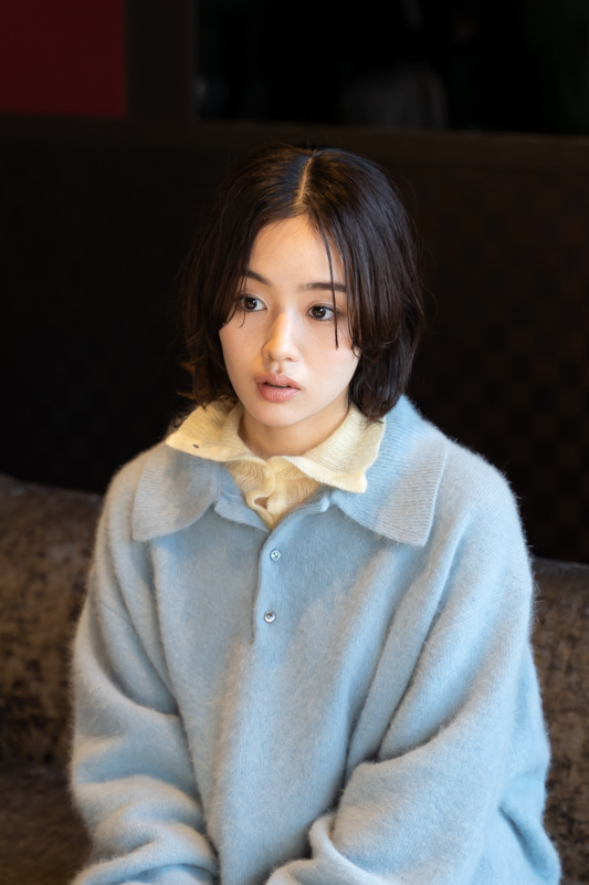 インタビューカット2