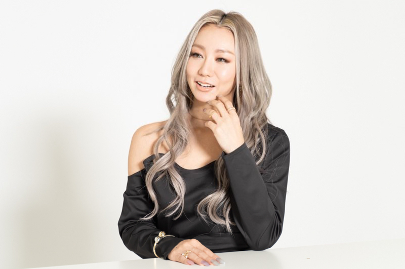 インタビューカット2