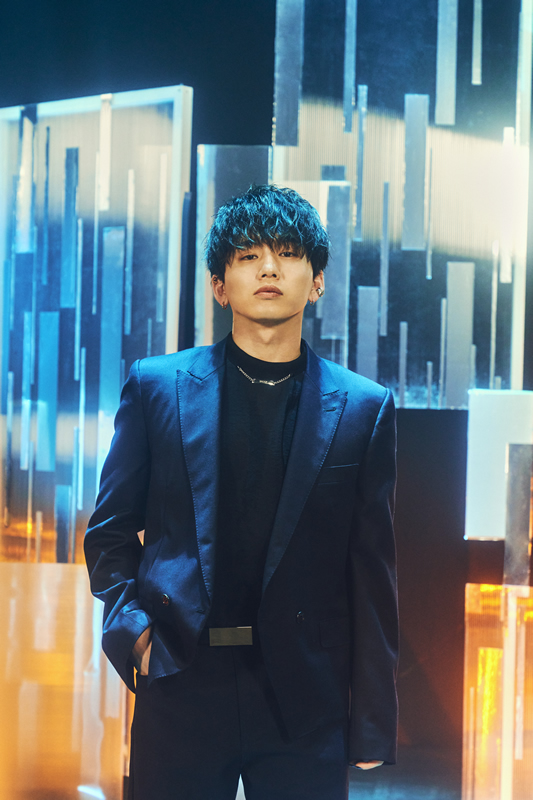 インタビューカット1