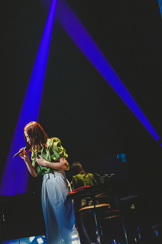 インタビューカット2