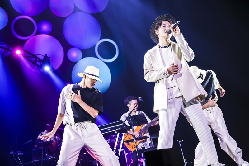 インタビューカット2