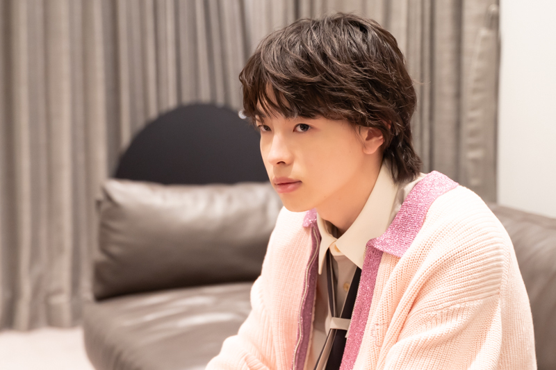 インタビューカット2