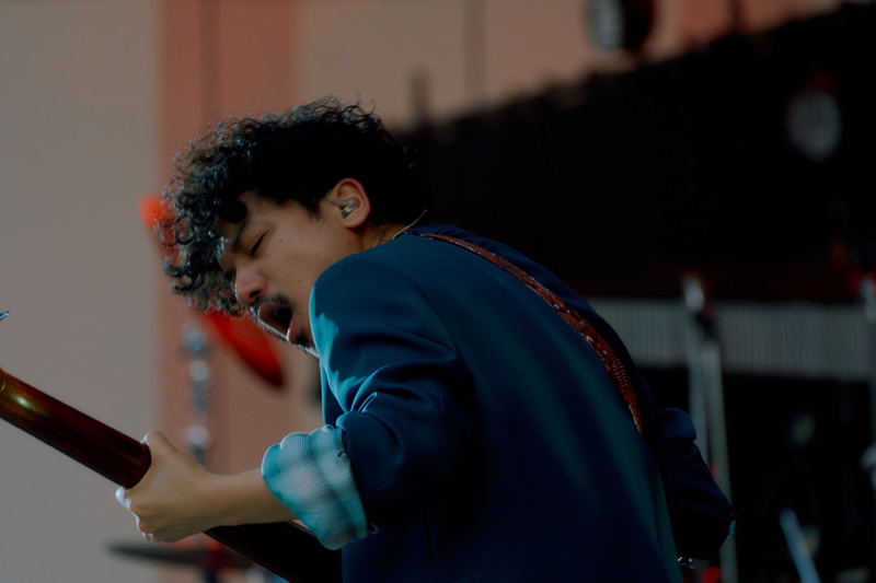 インタビューカット3