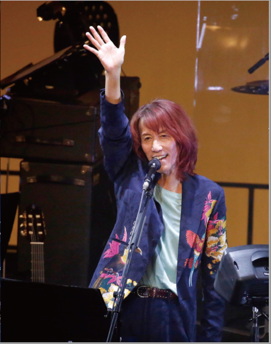 角松敏生、脚本・演出・音楽を手掛けた総合エンターテイメント「MILAD（MUSICLIVE、ACT＆DANCE）」Blu-ray＆DVDを2024年4月3日に発売！