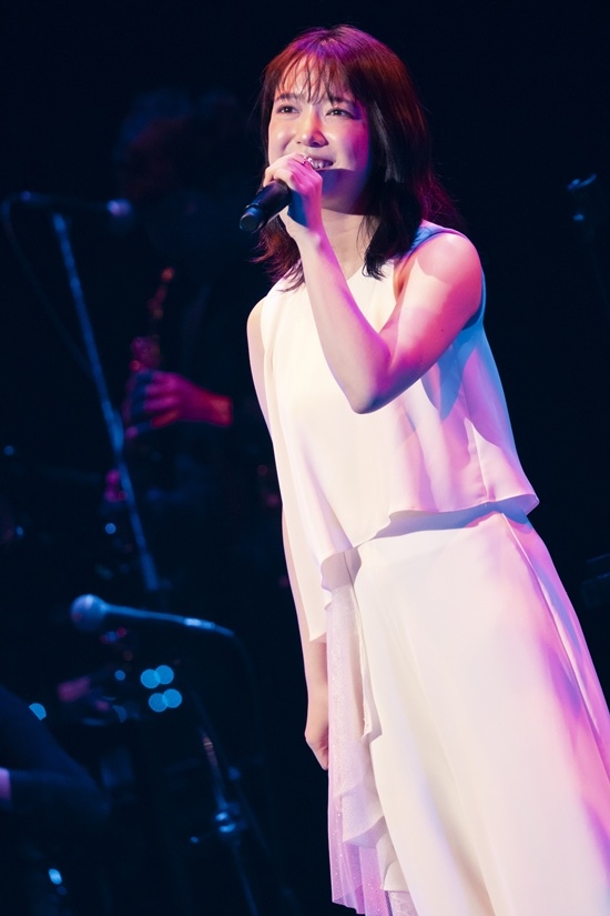 歌手デビュー10周年！今秋にNew Album『bouquet』のリリースを発表！